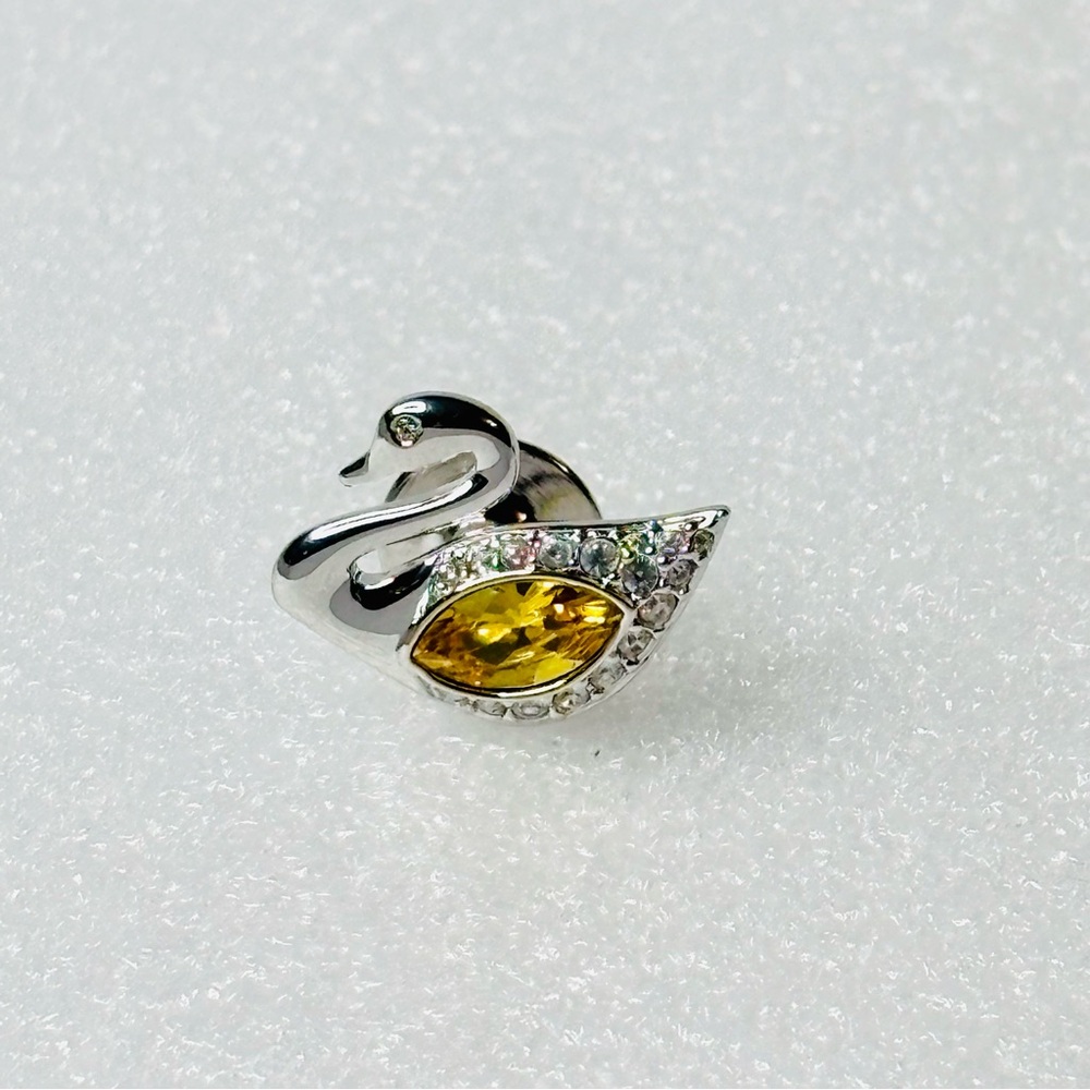 Swarovski Crystals Swan Pin Brooch